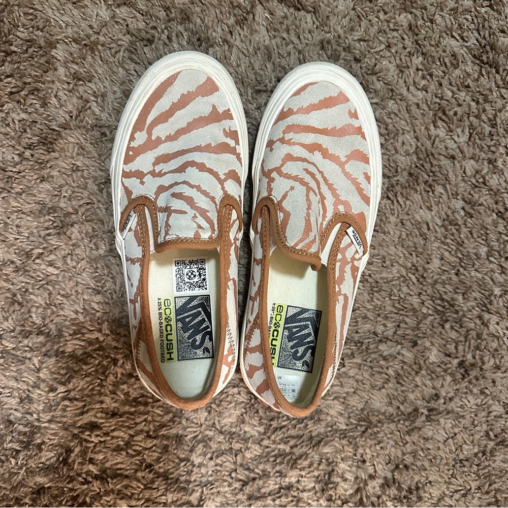 Vans Slip-on VR3 SF Tiger Shell - Picture 2 of 5